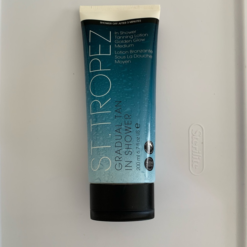 St Tropez Gradual Tan in Shower Glow Lotion 6.7oz